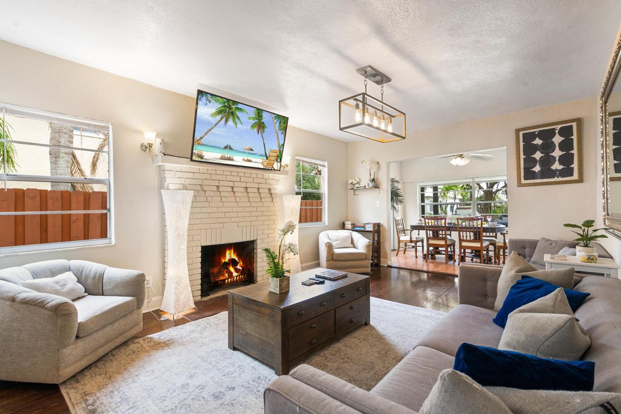 Chic Downtown Vacation Home And Guest Home West Palm Beach Esterno foto