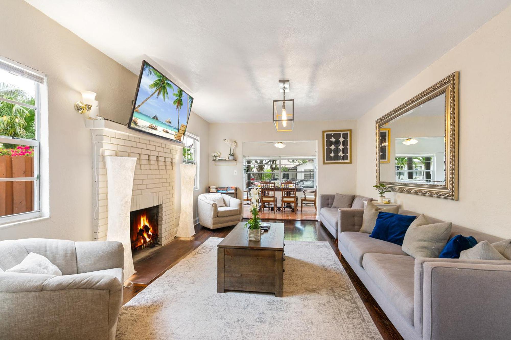 Chic Downtown Vacation Home And Guest Home West Palm Beach Esterno foto